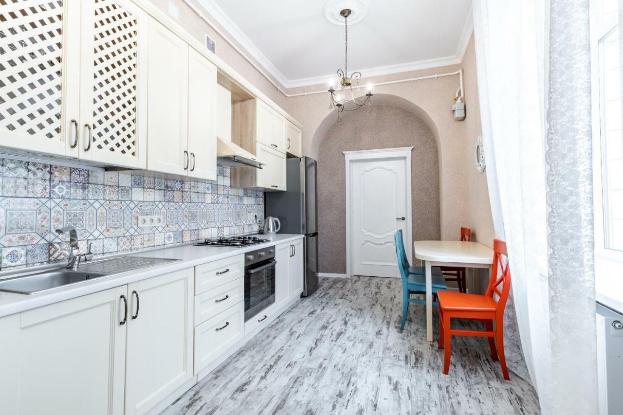Relax Apartment Лвив Екстериор снимка
